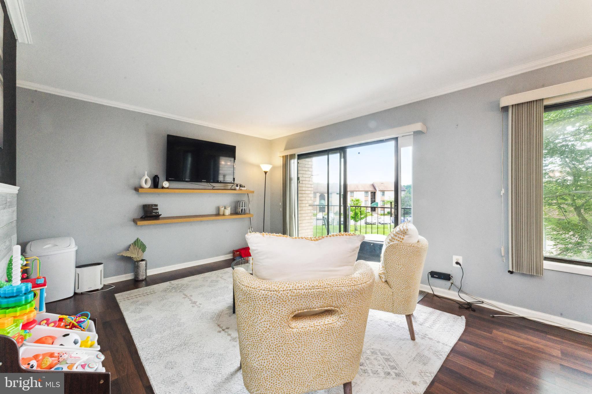 HUNTING RIDGE - Residential