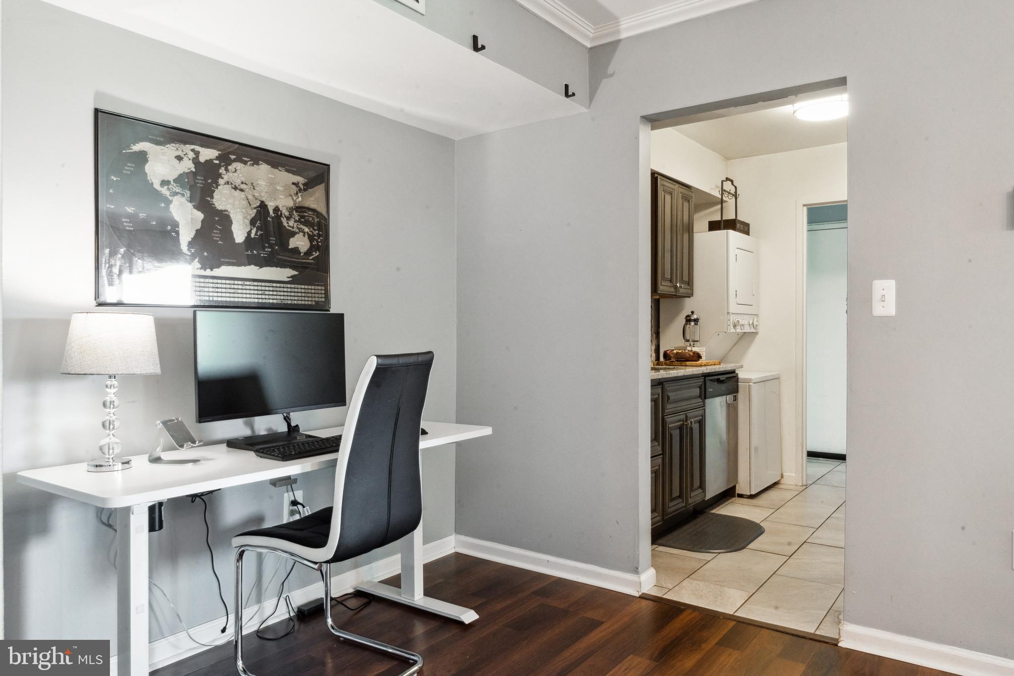 HUNTING RIDGE - Residential