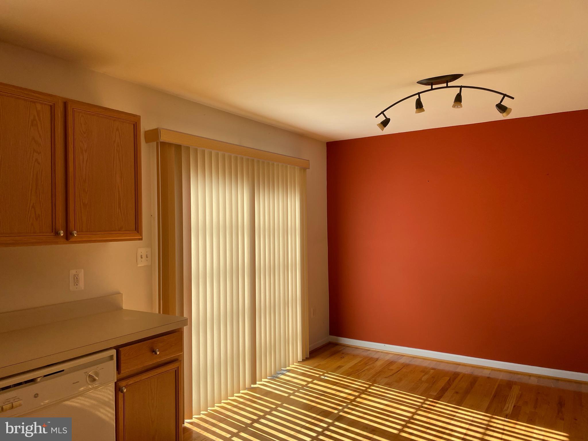 INWOOD MEADOWS - Residential