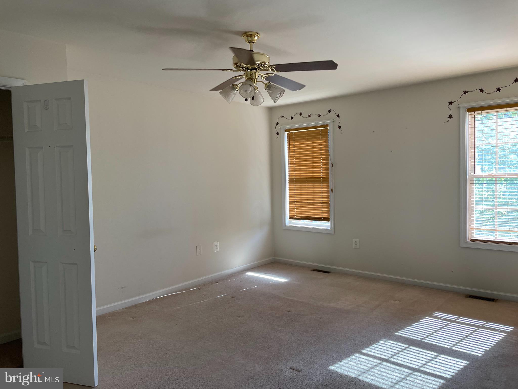 INWOOD MEADOWS - Residential