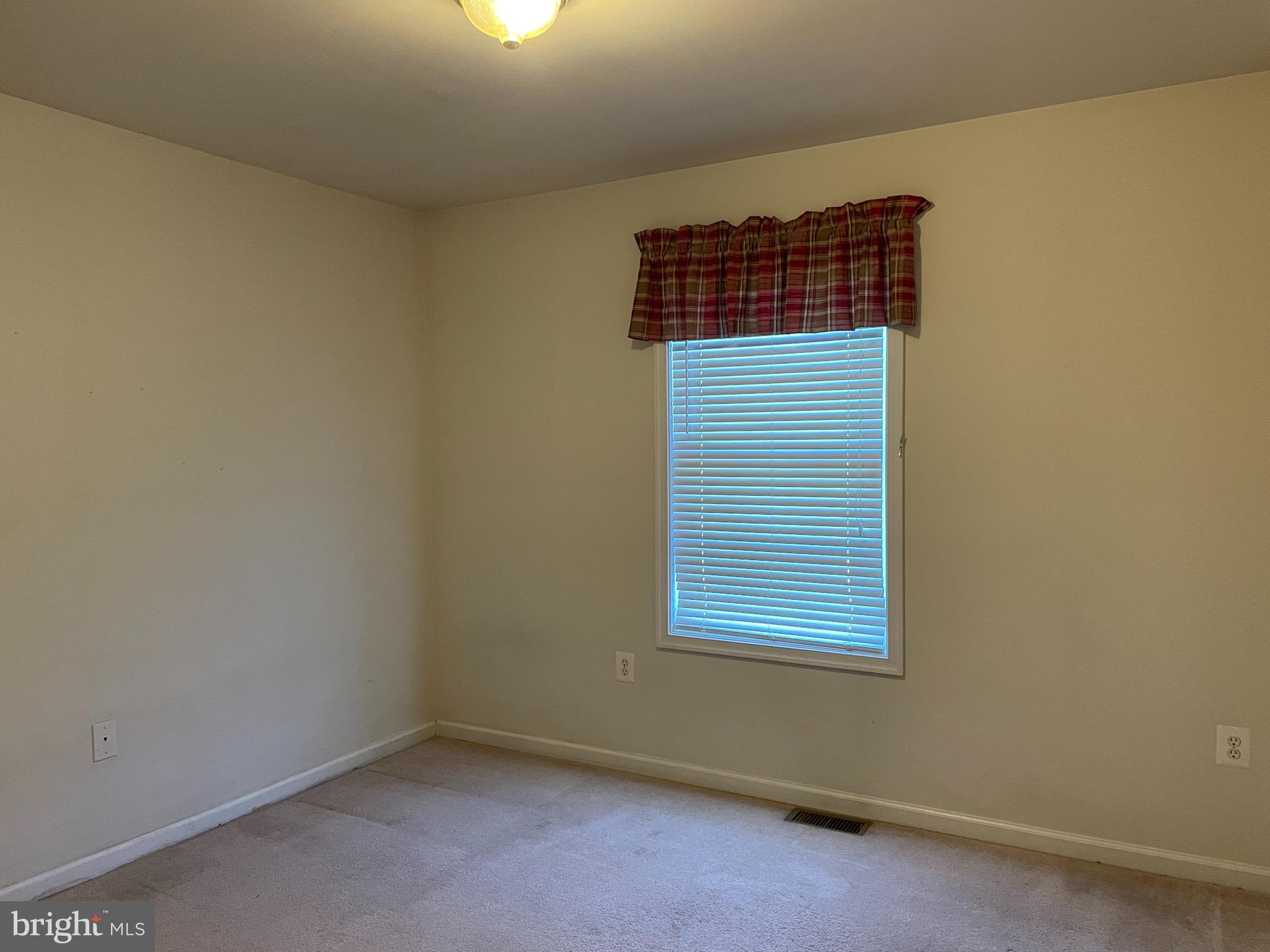 INWOOD MEADOWS - Residential