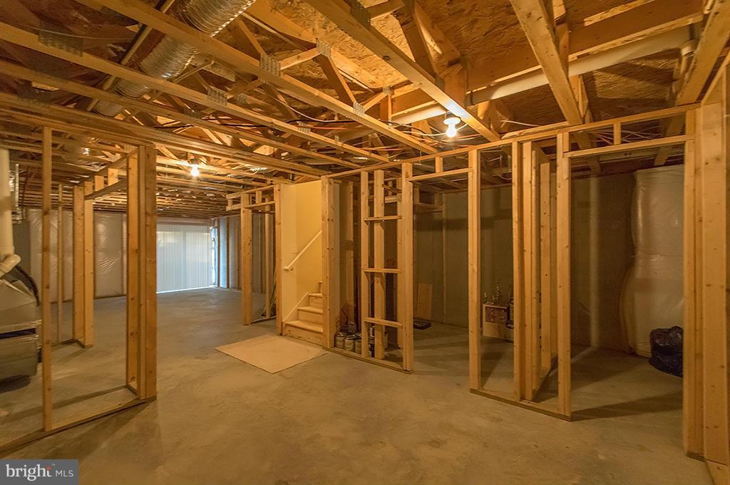 BUNKER HILL - Residential