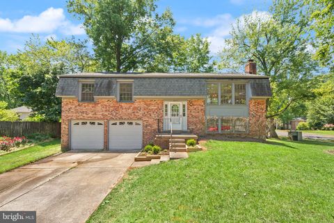 Photo of 8803 Hayload Court, SPRINGFIELD, VA 22153 (MLS # VAFX2310586)
