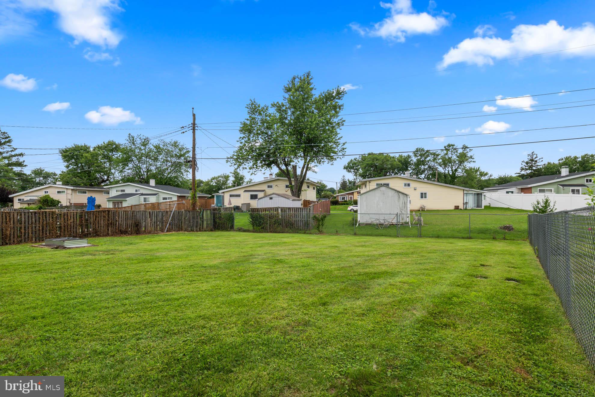 4116 RONIS ROAD