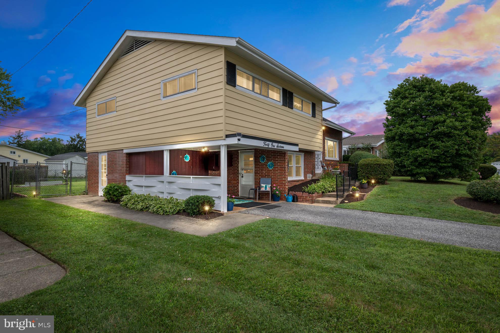 4116 RONIS ROAD