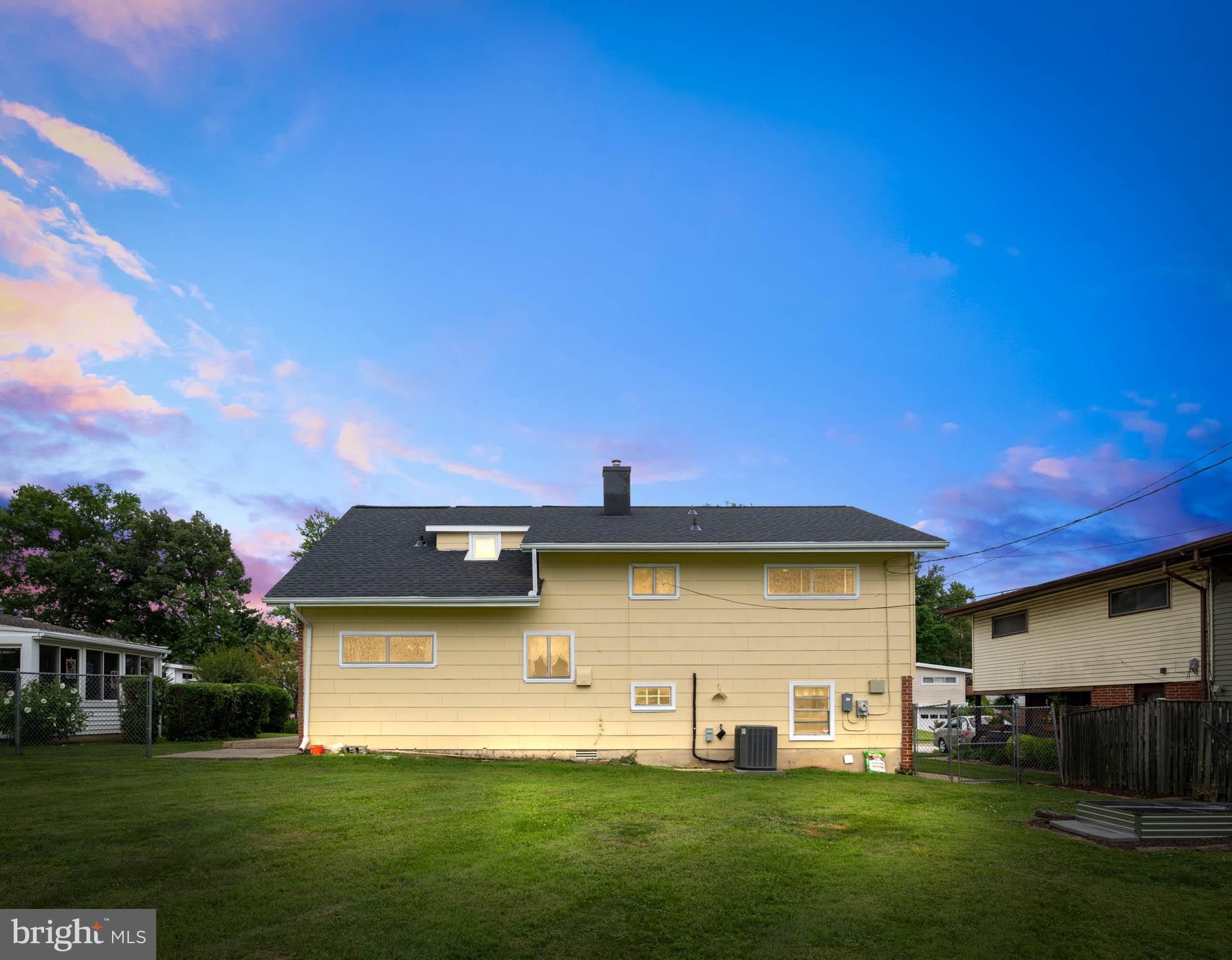 4116 RONIS ROAD