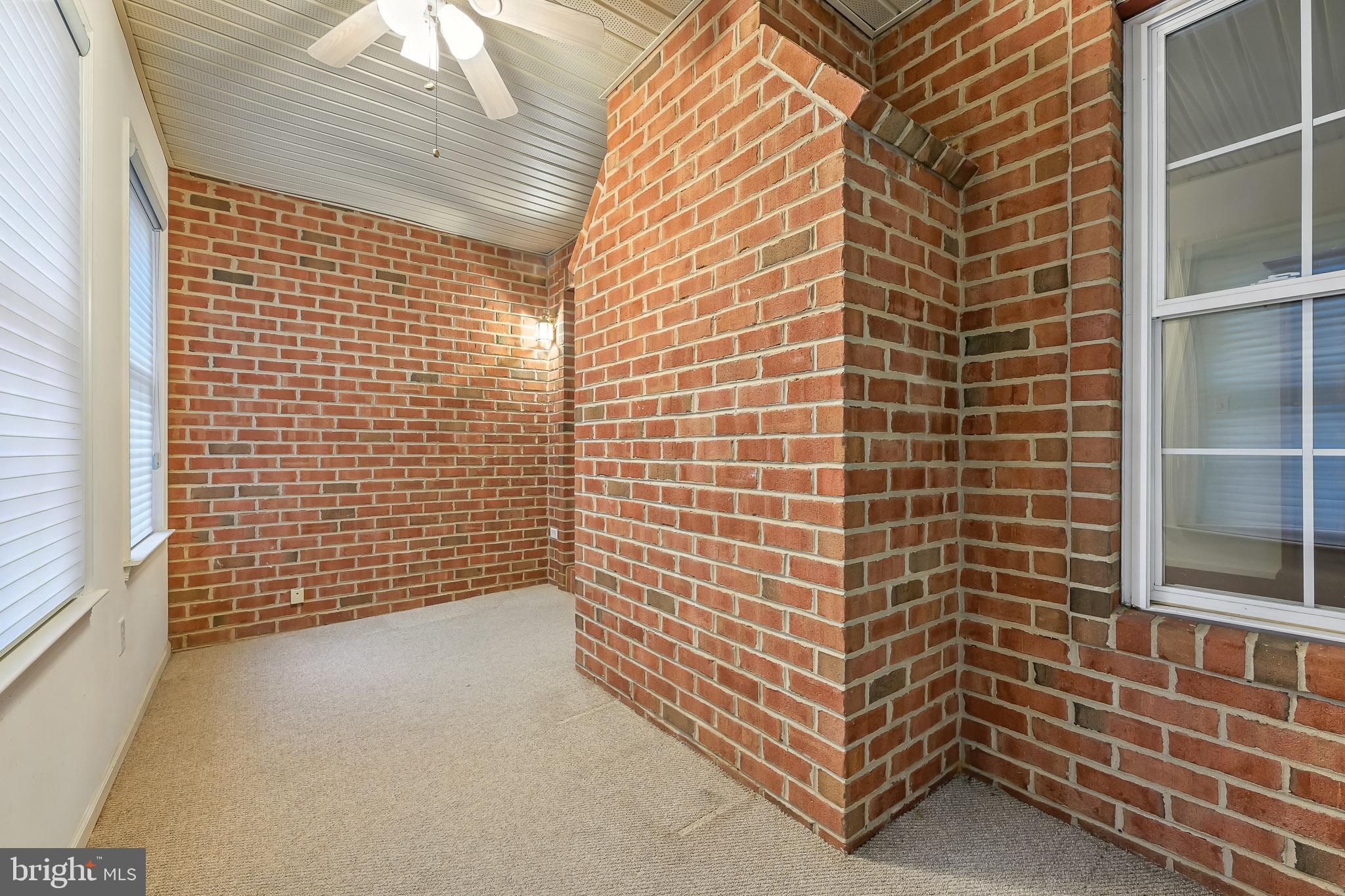 VILLAGE OF ROCKY R - Residential