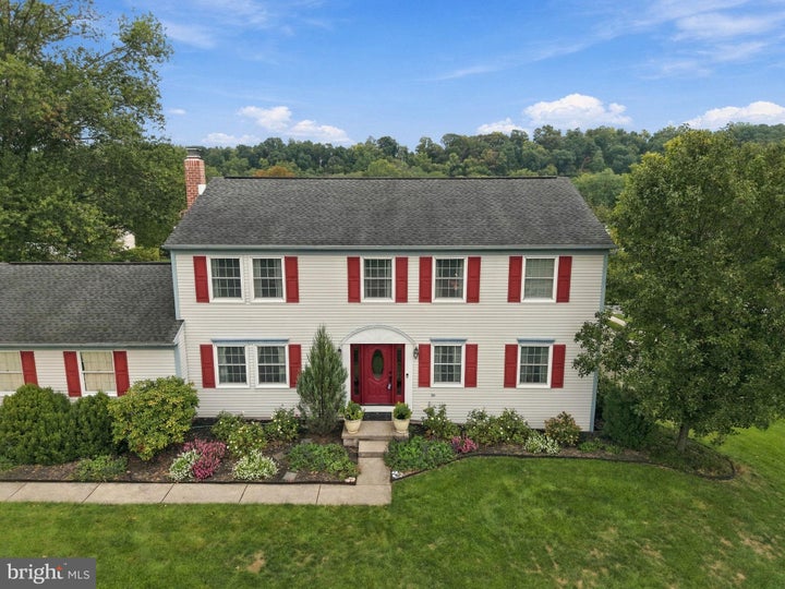 Photo 1 of 48 — 706 CARRIAGE LANE, MECHANICSBURG, PA 17050