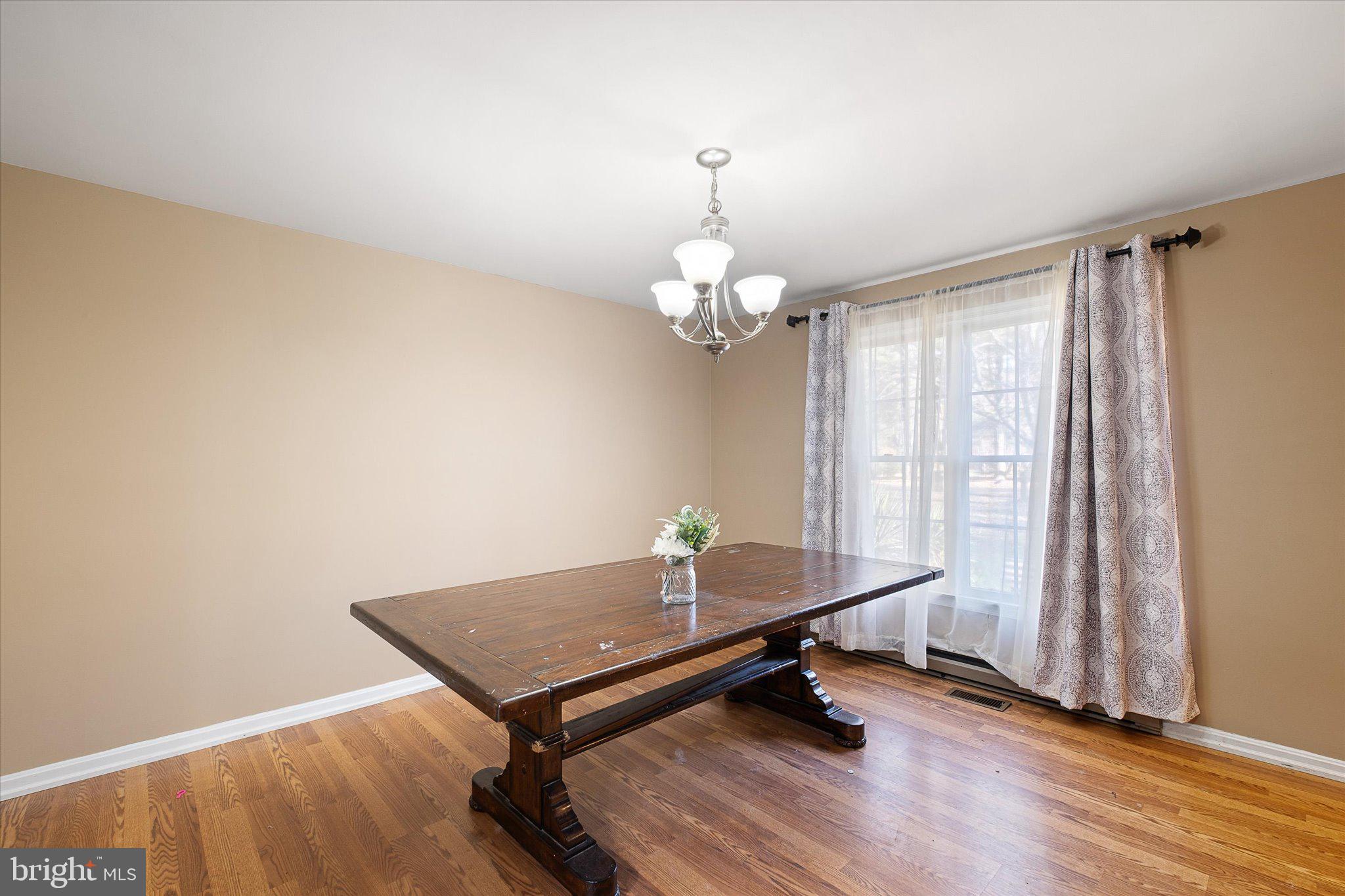 GLEN WESTOVER - Residential