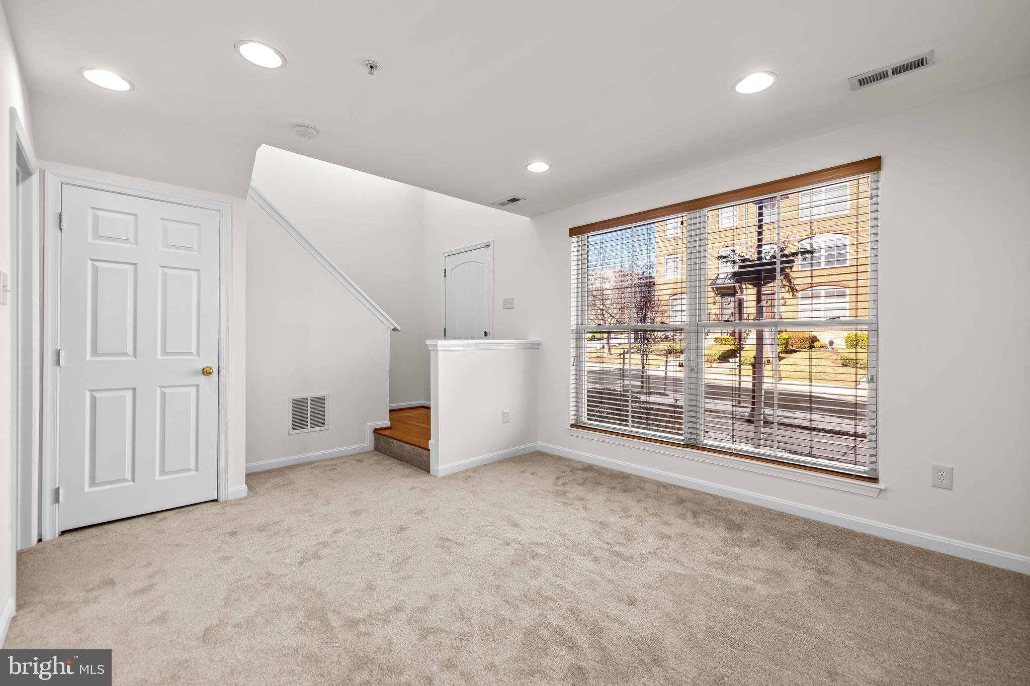 CLIPPER MILL - Residential