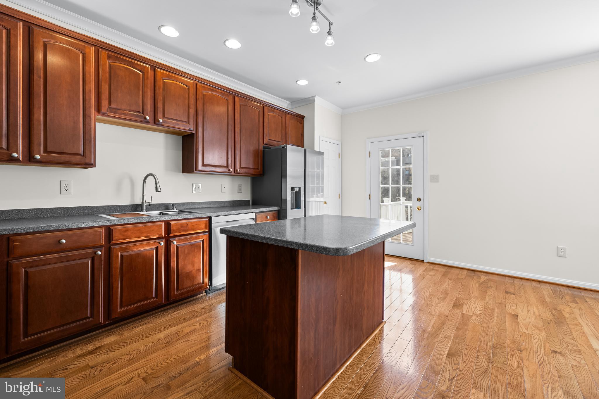 CLIPPER MILL - Residential