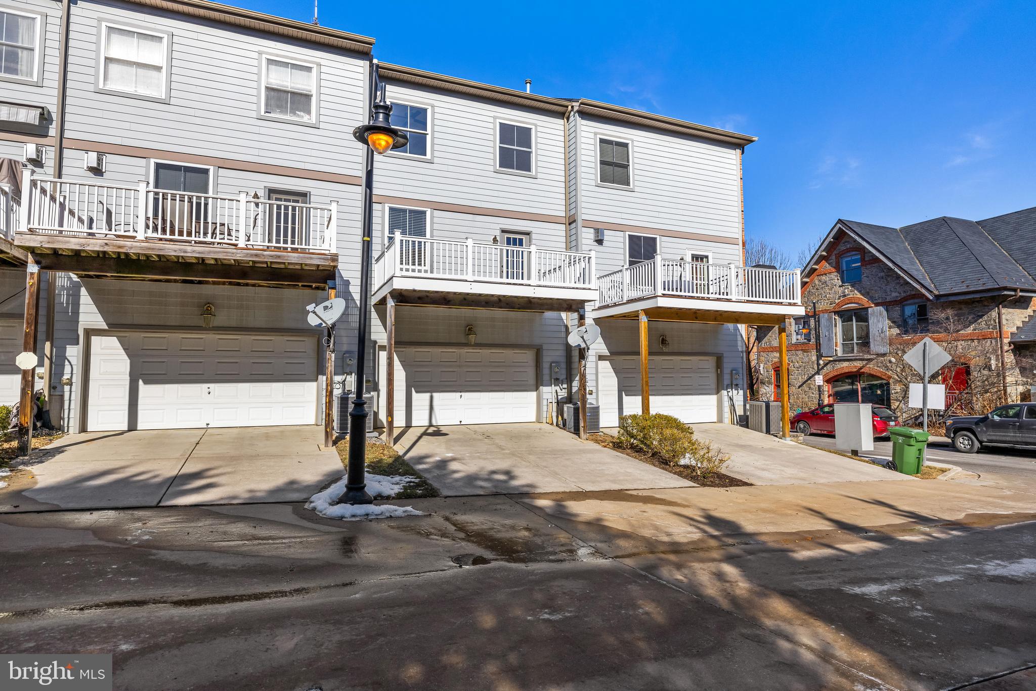 CLIPPER MILL - Residential