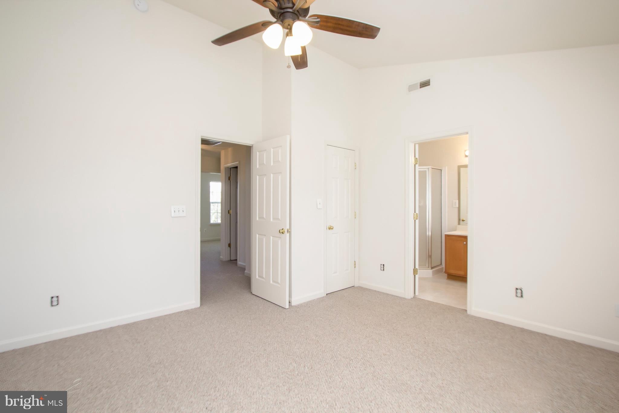 LAFAYETTE VILLAGE - Residential