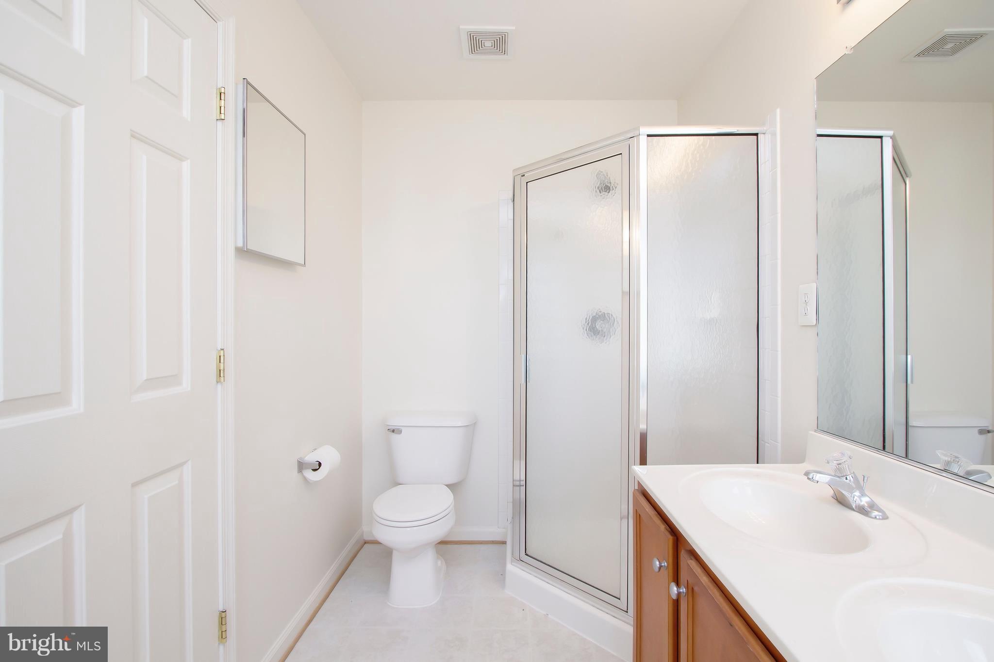 LAFAYETTE VILLAGE - Residential