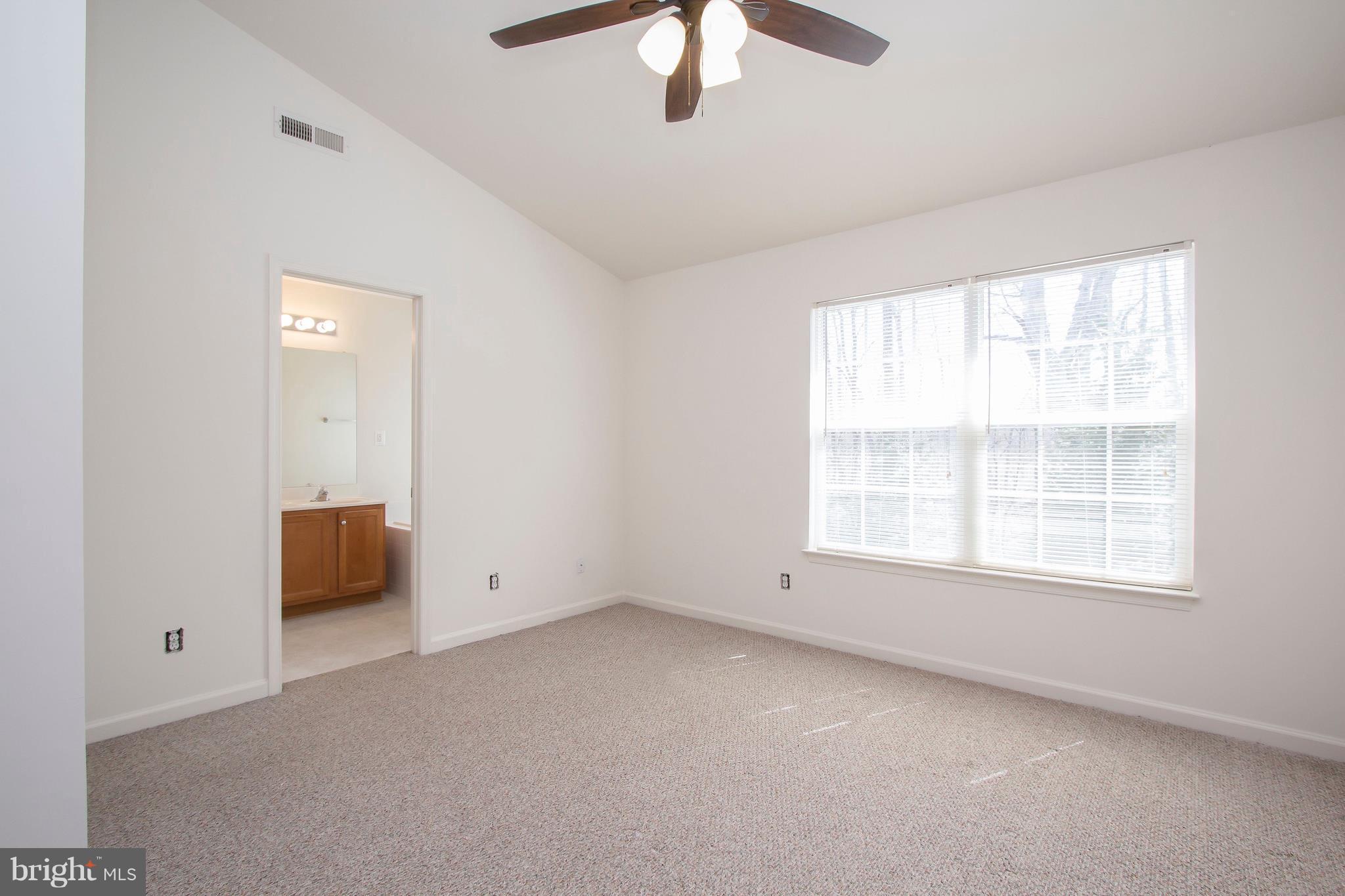 LAFAYETTE VILLAGE - Residential