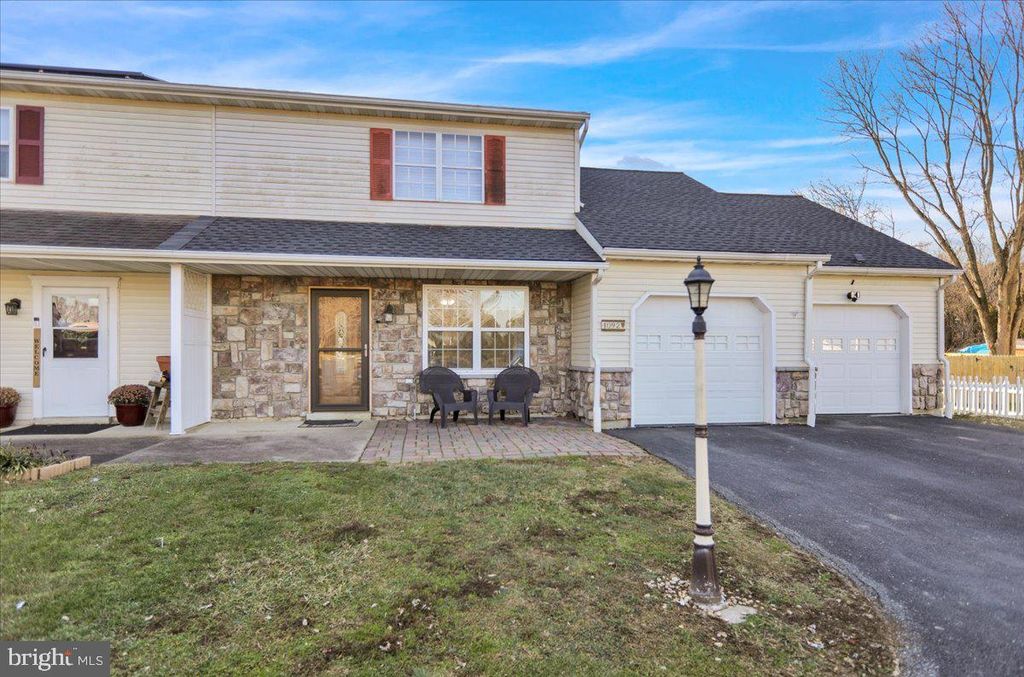 Photo of 4092 Marietta Avenue, MOUNT JOY, PA 17552 (MLS # PALA2062416)