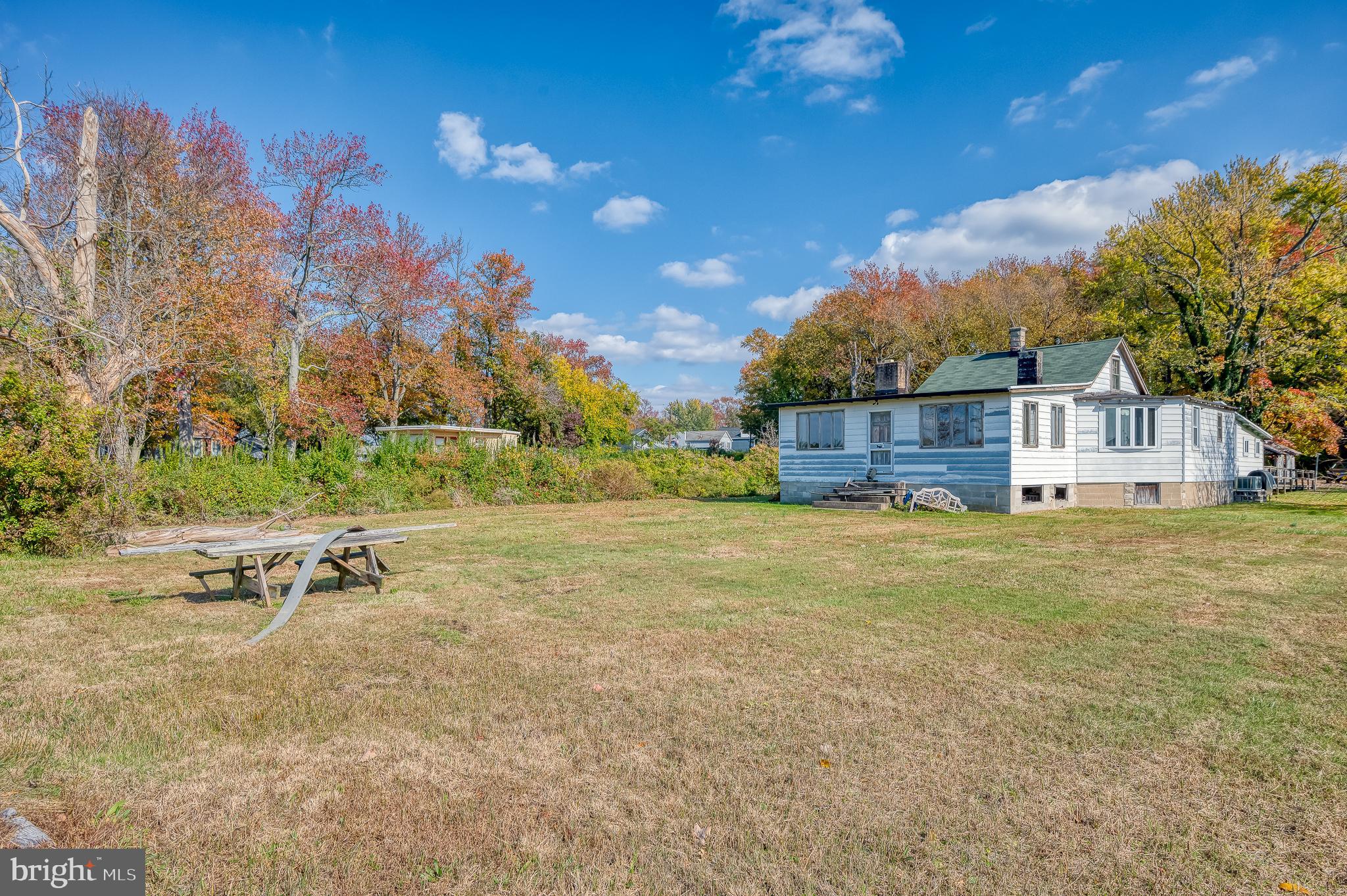 LONG BEACH ESTATES - Residential