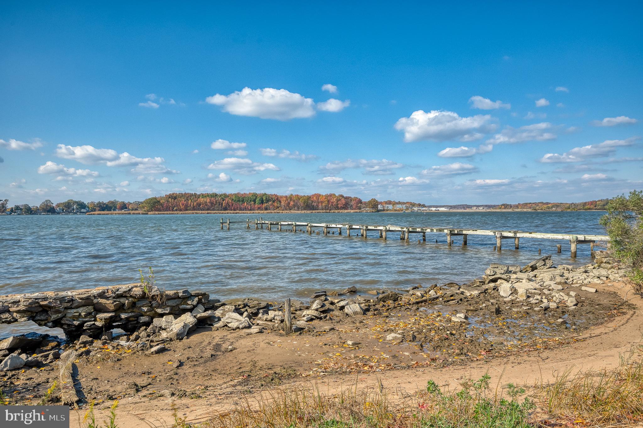 LONG BEACH ESTATES - Residential