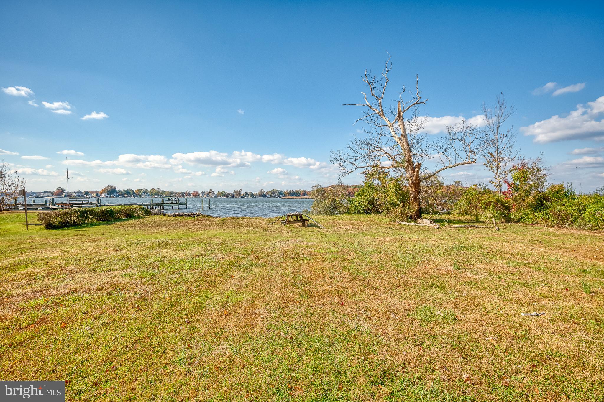 LONG BEACH ESTATES - Residential