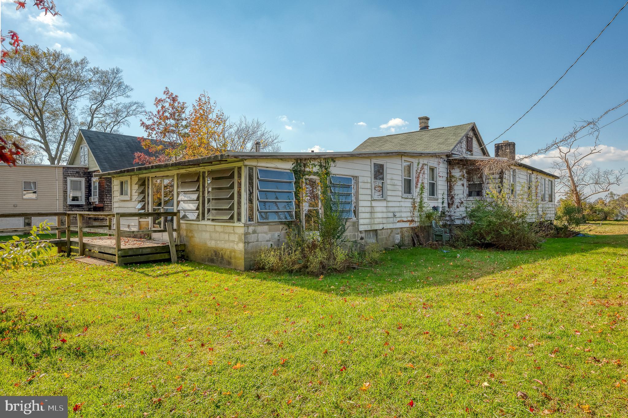 LONG BEACH ESTATES - Residential