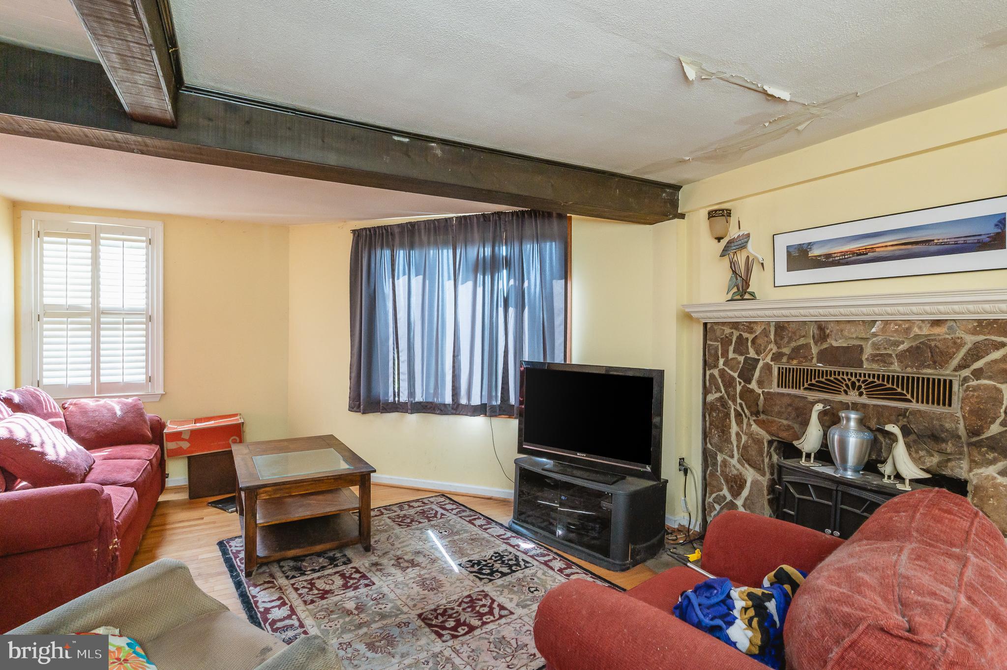 LONG BEACH ESTATES - Residential