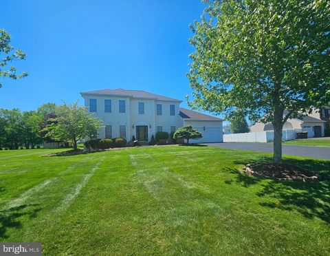 1021 BARTRAM LANE QUAKERTOWN PA 18951