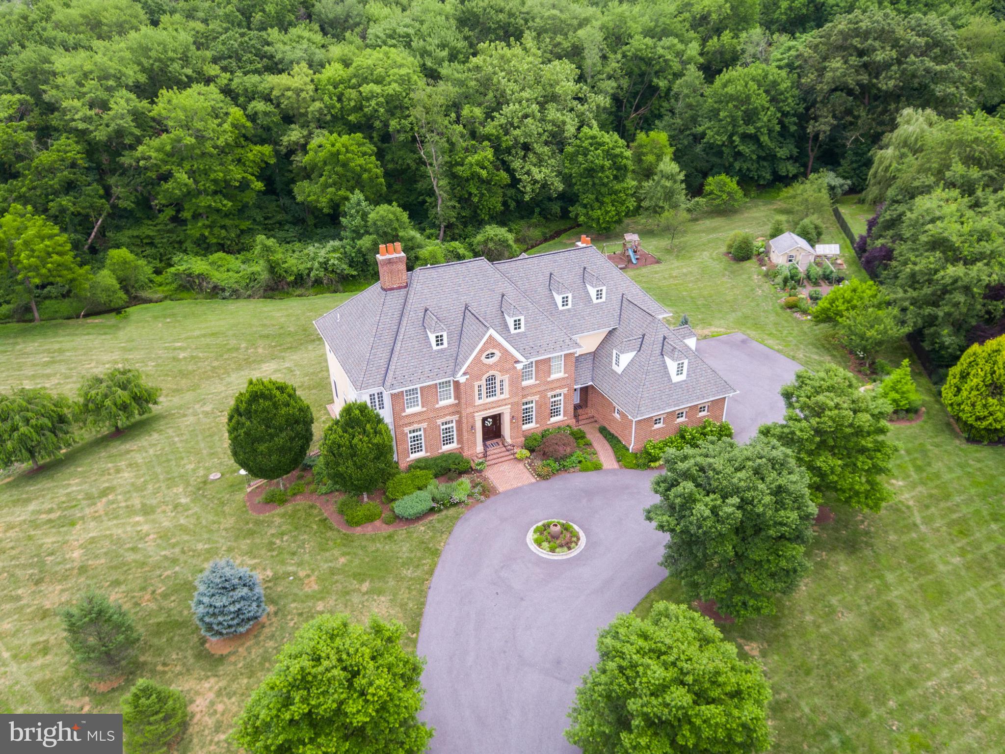 FIVORMOR - Residential