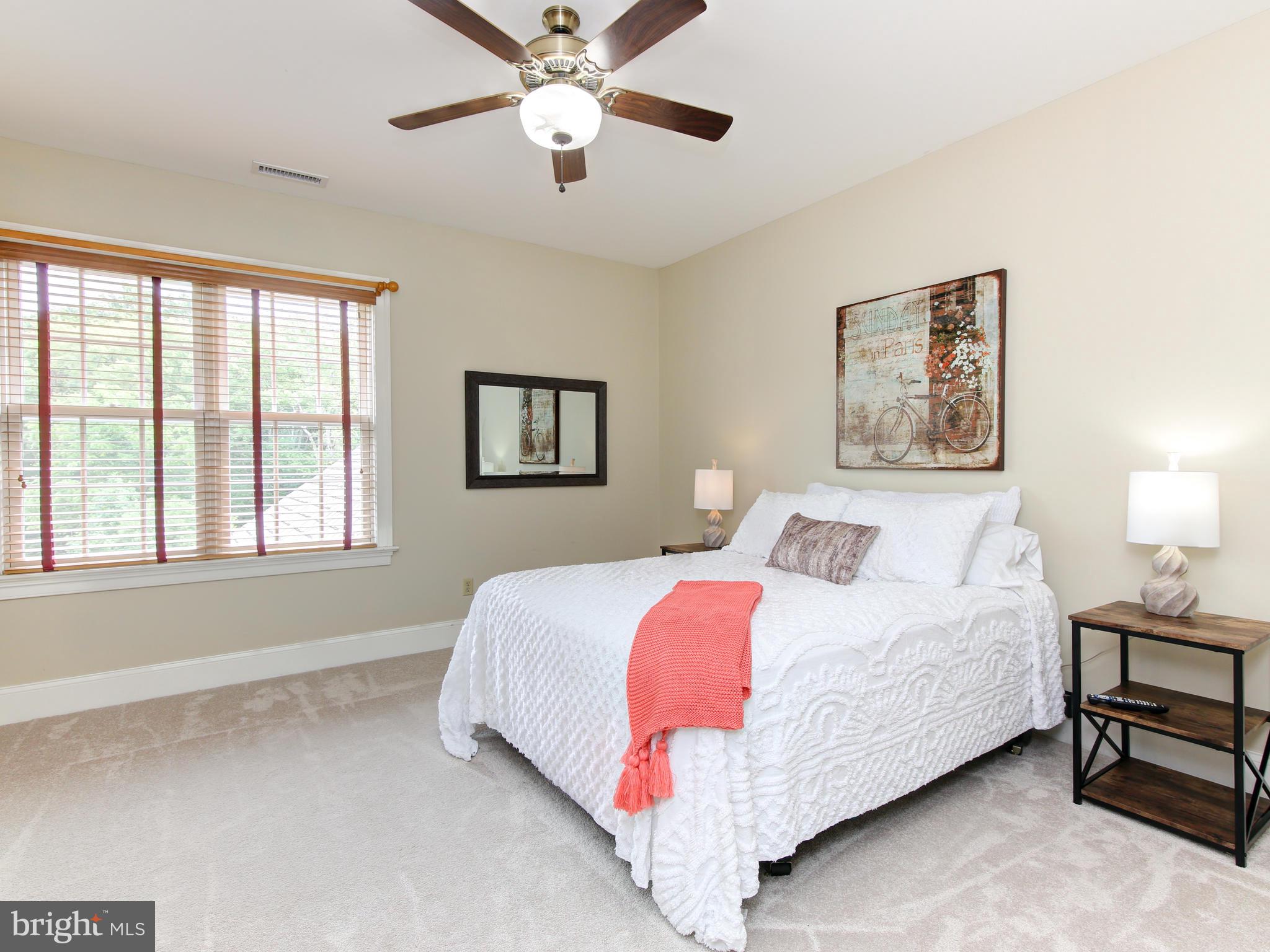 FIVORMOR - Residential