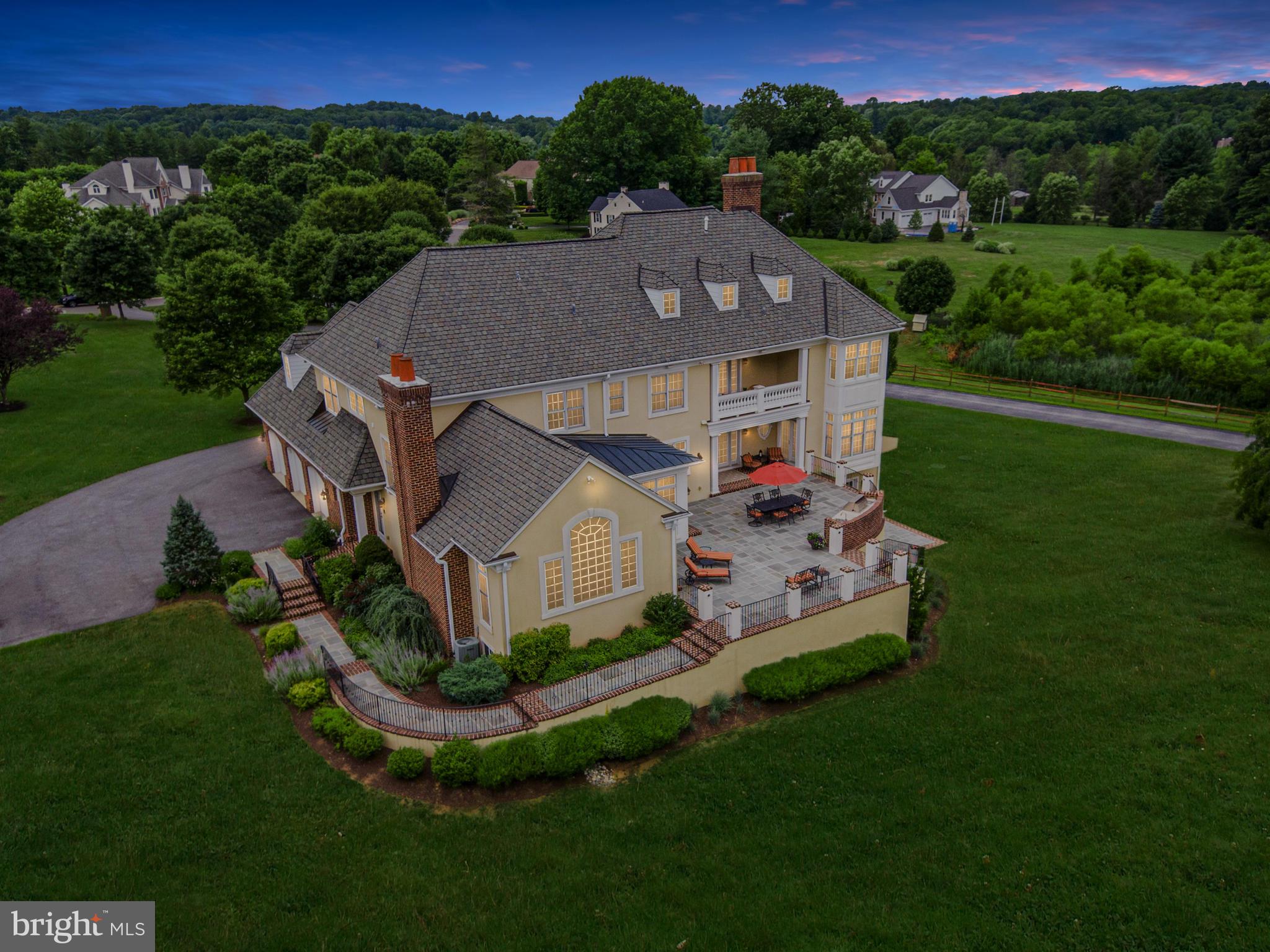 FIVORMOR - Residential