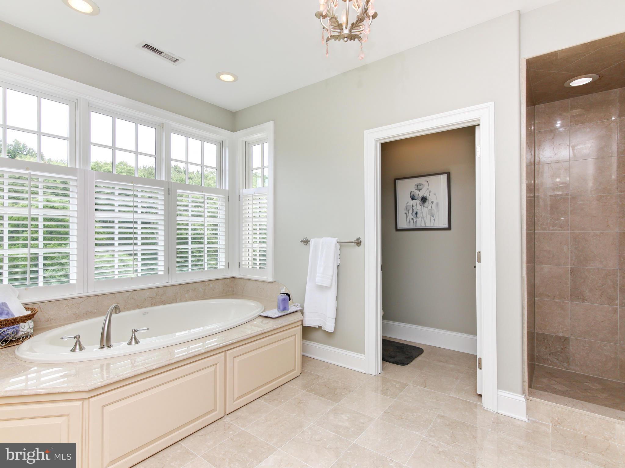 FIVORMOR - Residential