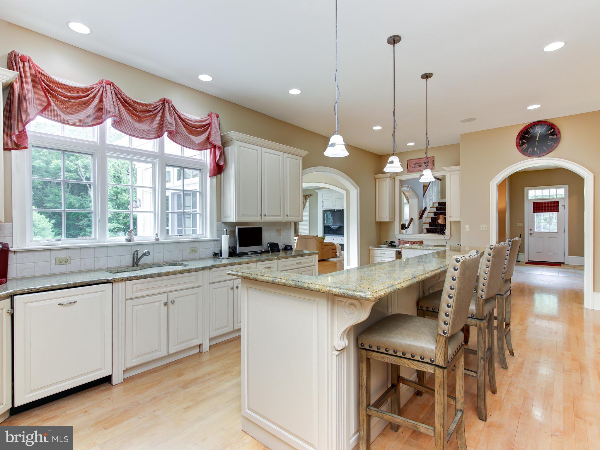 FIVORMOR - Residential