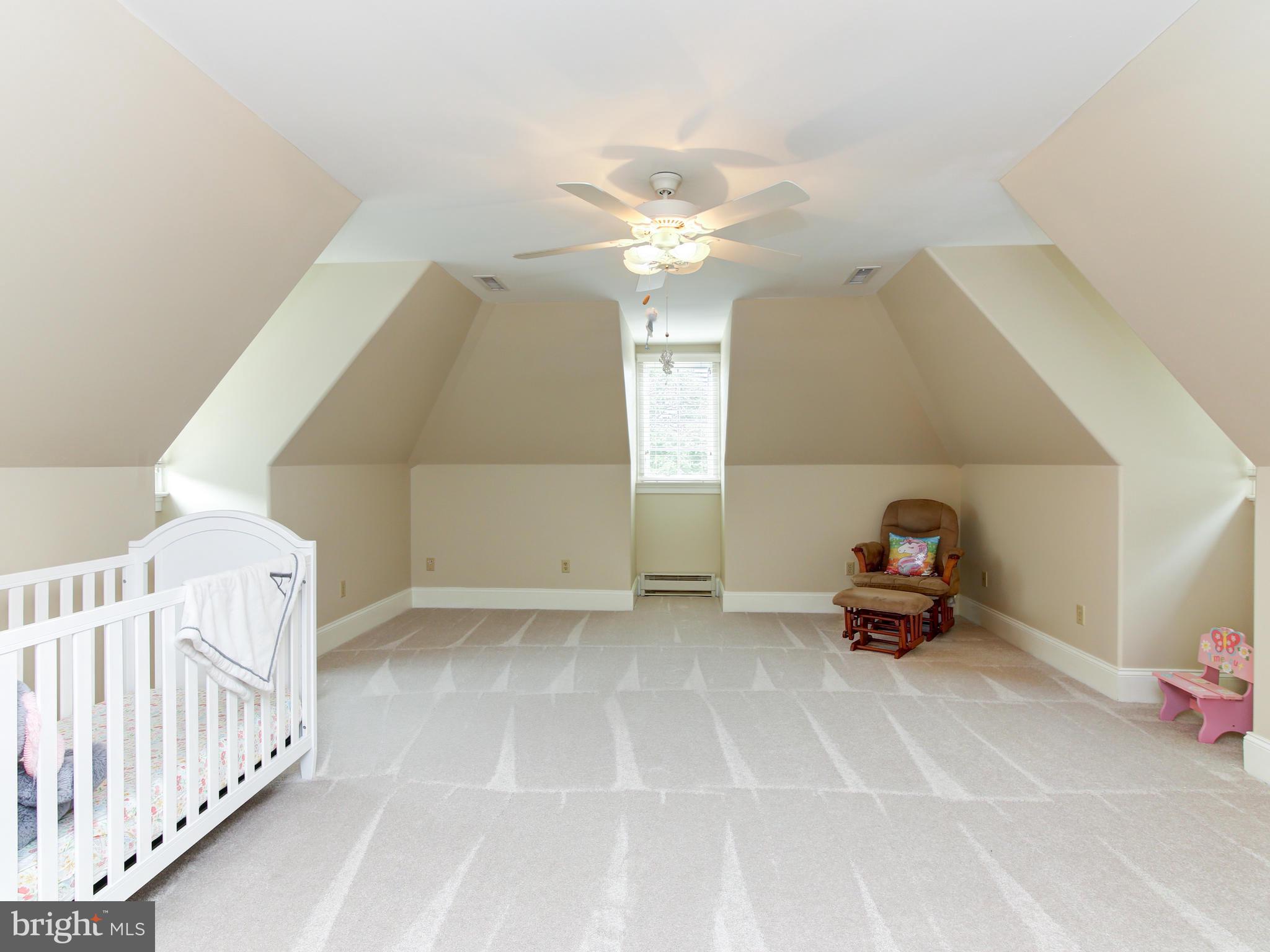 FIVORMOR - Residential