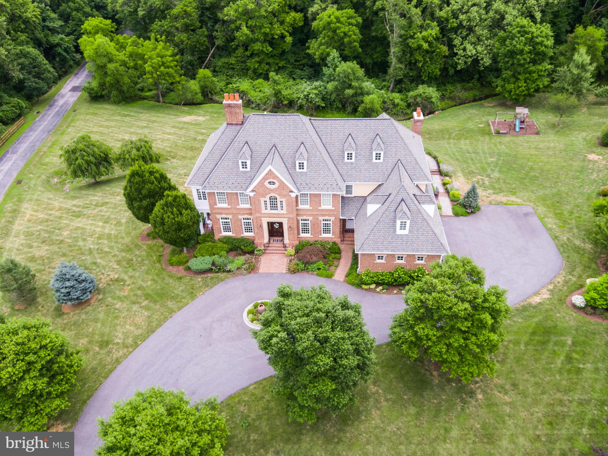 FIVORMOR - Residential