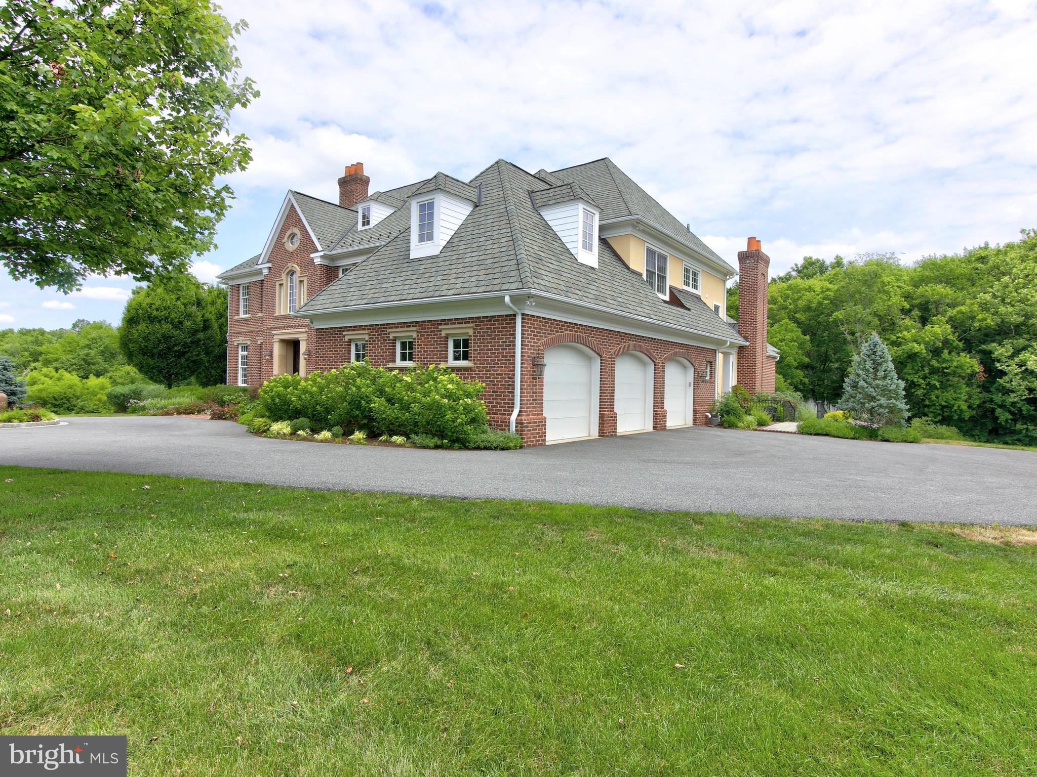 FIVORMOR - Residential