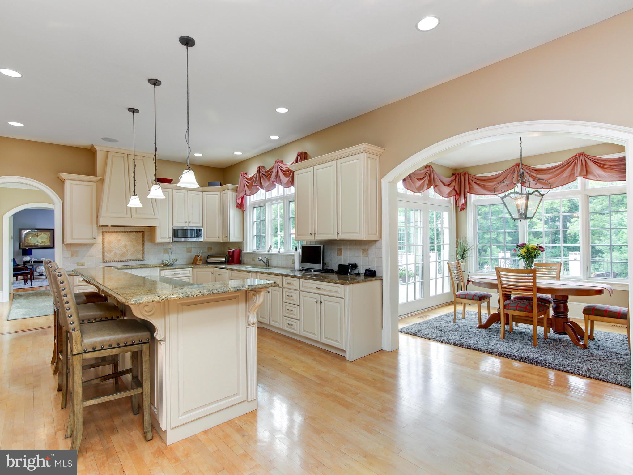 FIVORMOR - Residential