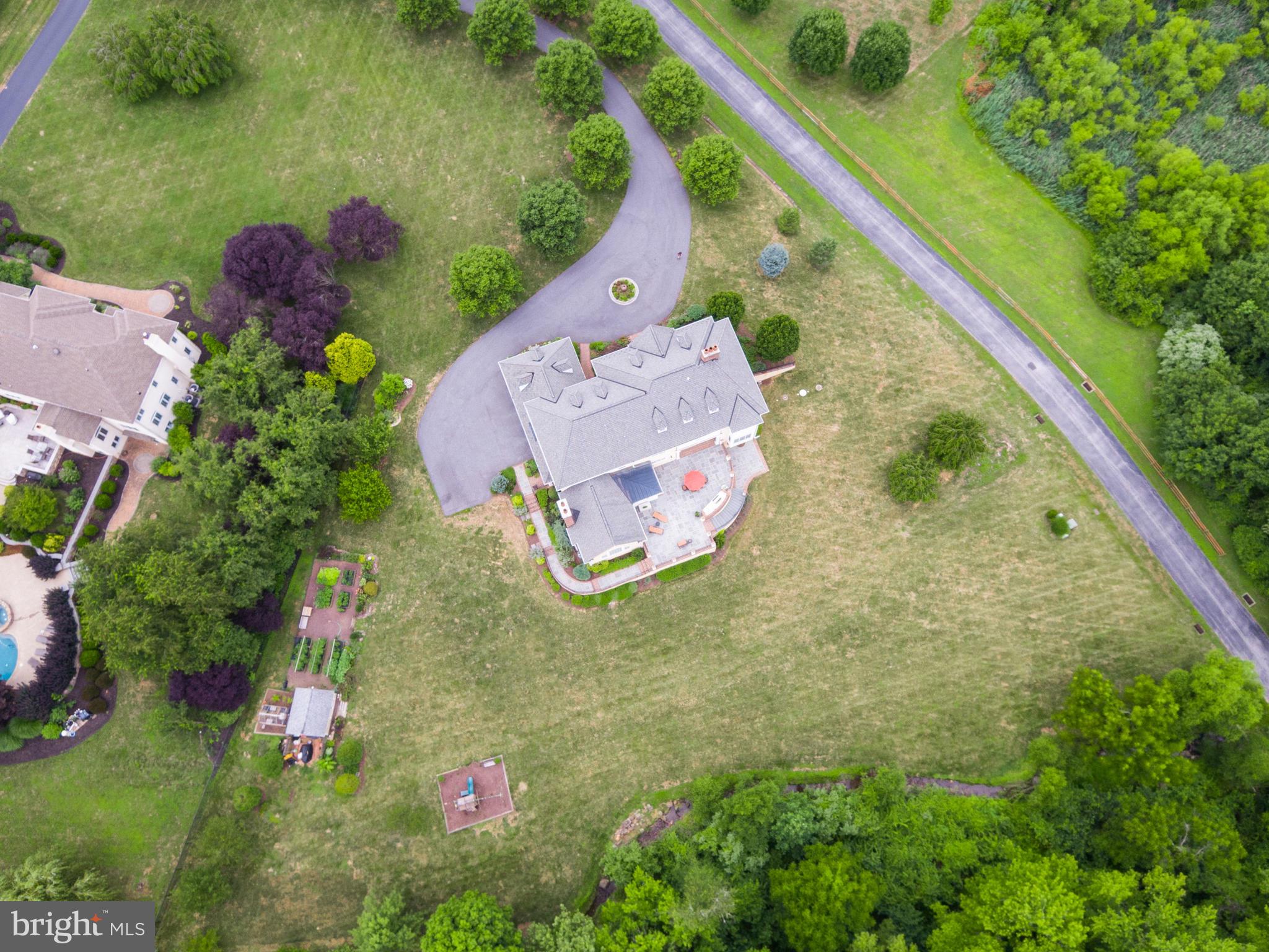 FIVORMOR - Residential