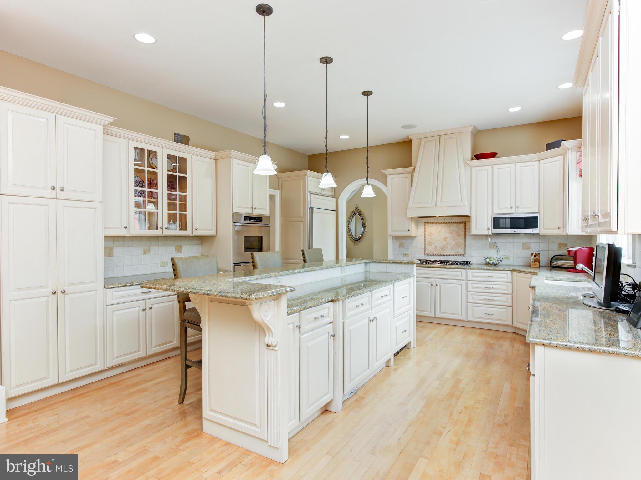 FIVORMOR - Residential