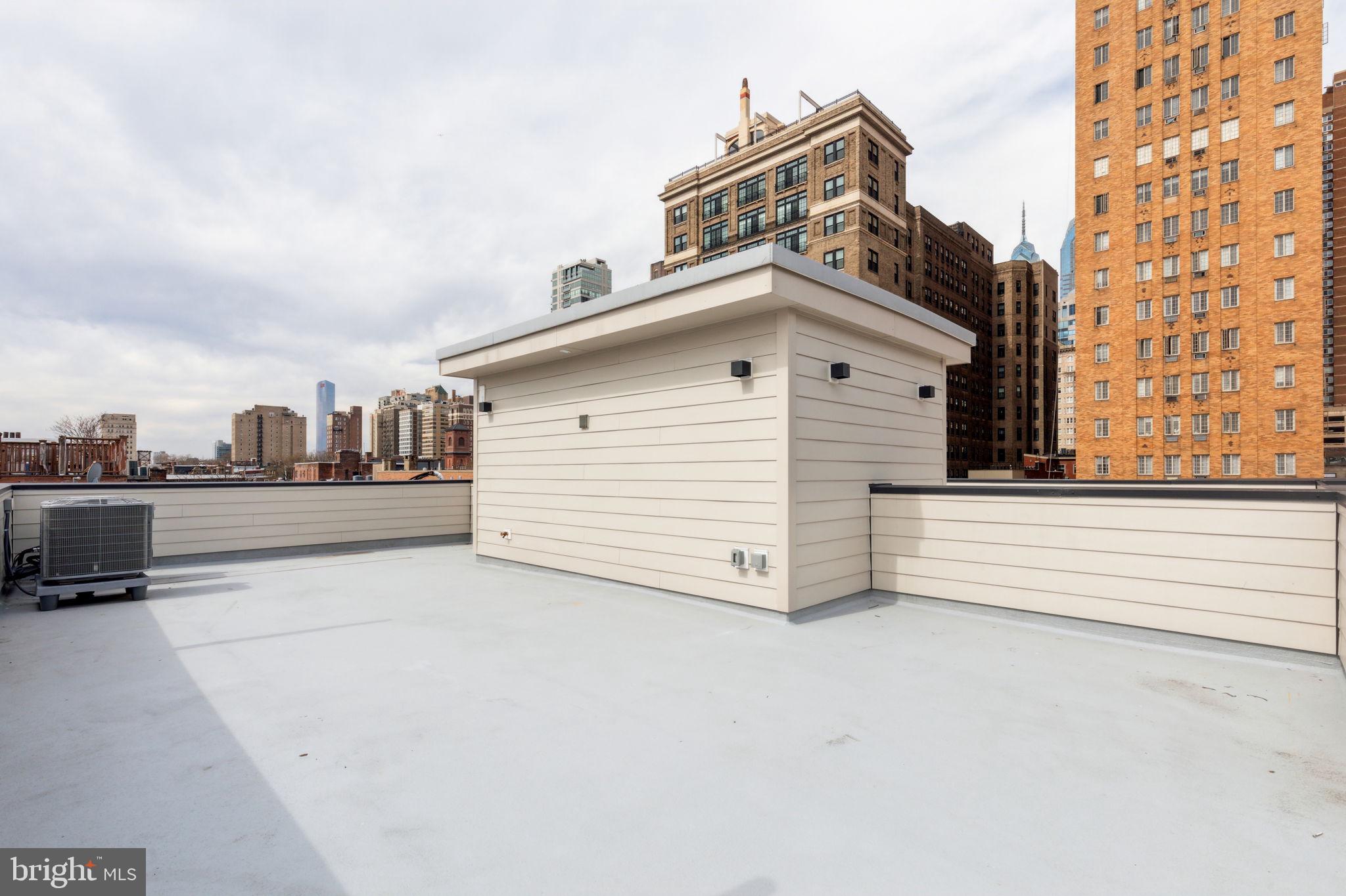 RITTENHOUSE SQUARE - Residential