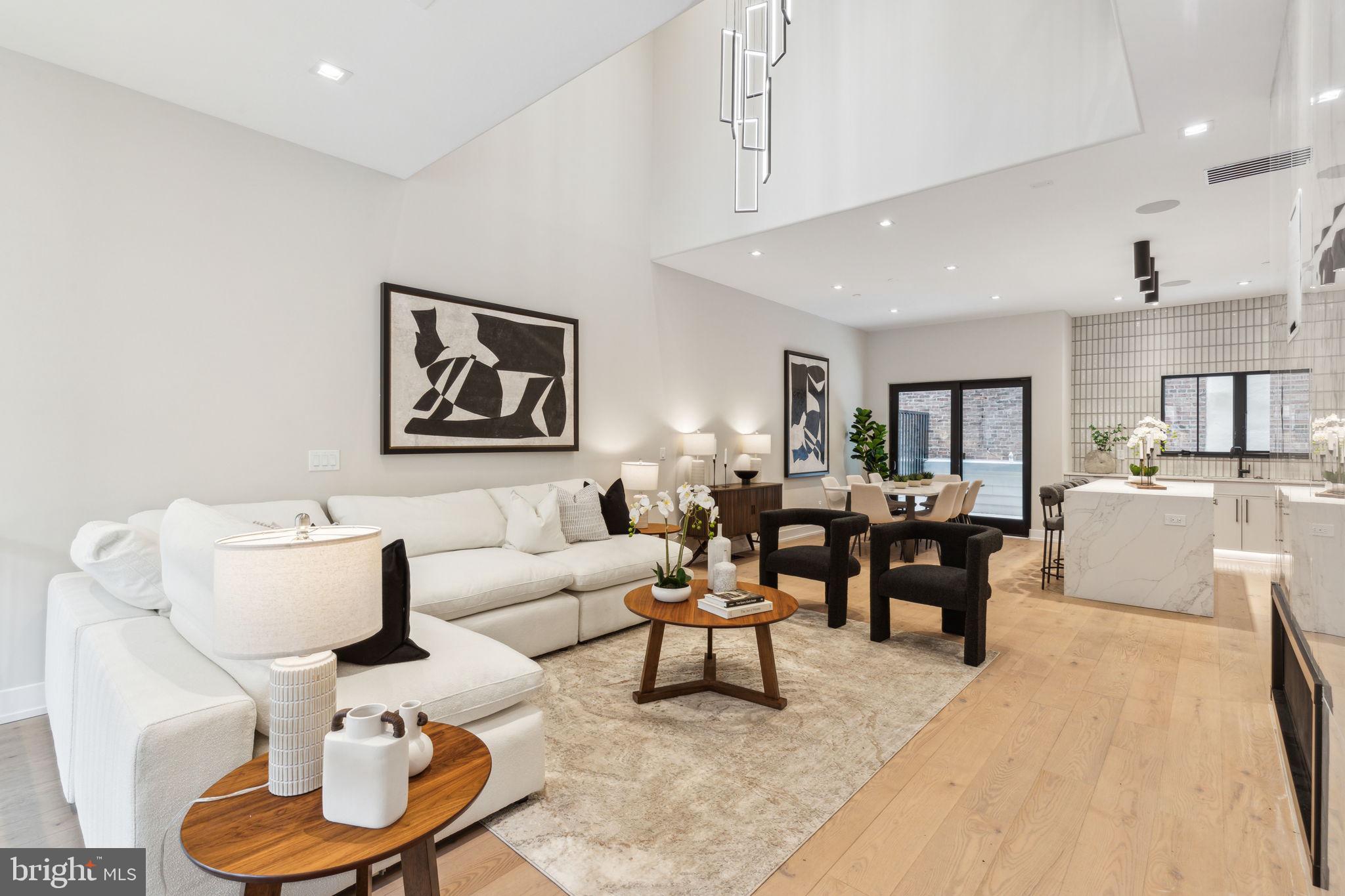 RITTENHOUSE SQUARE - Residential