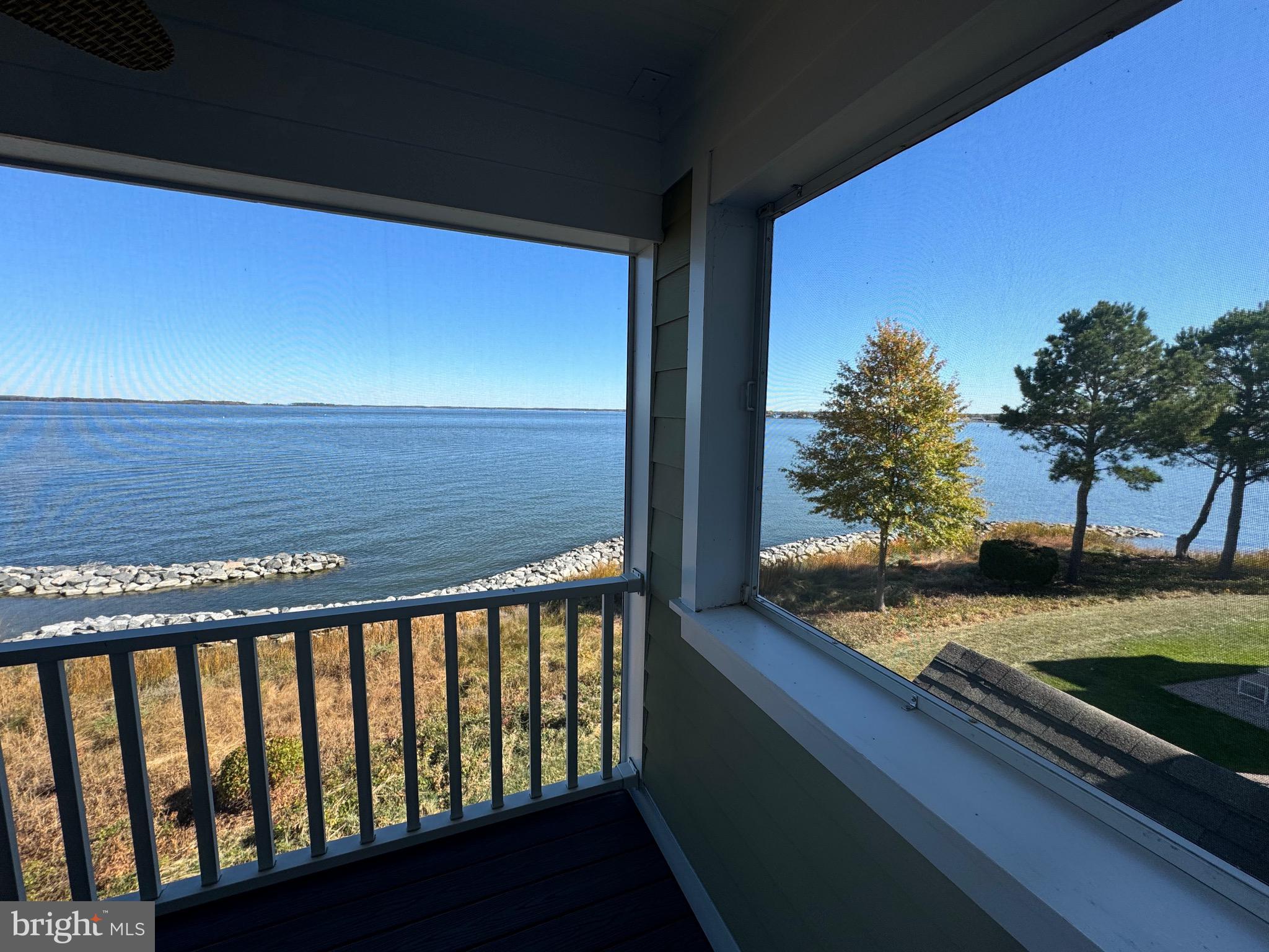 NARROWS POINTE - Residential