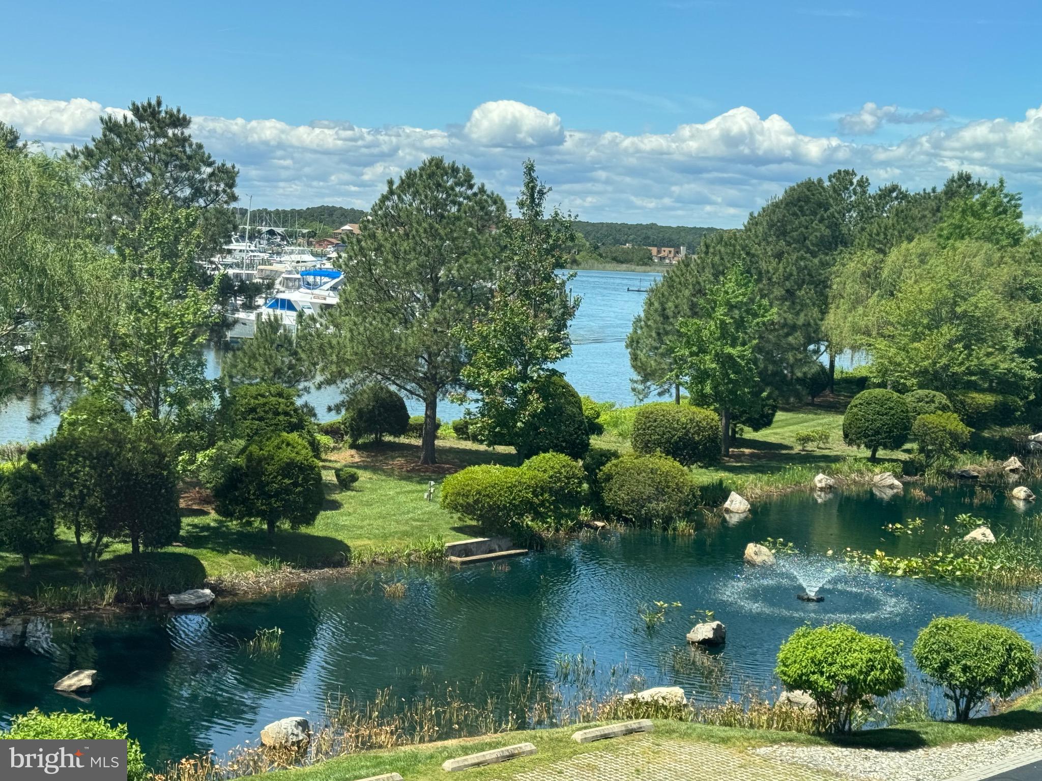 NARROWS POINTE - Residential