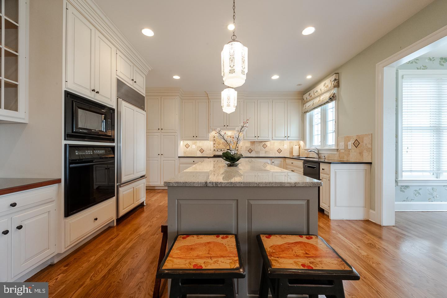 APPLEBROOK - Residential