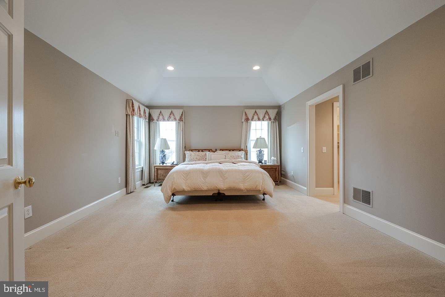 APPLEBROOK - Residential