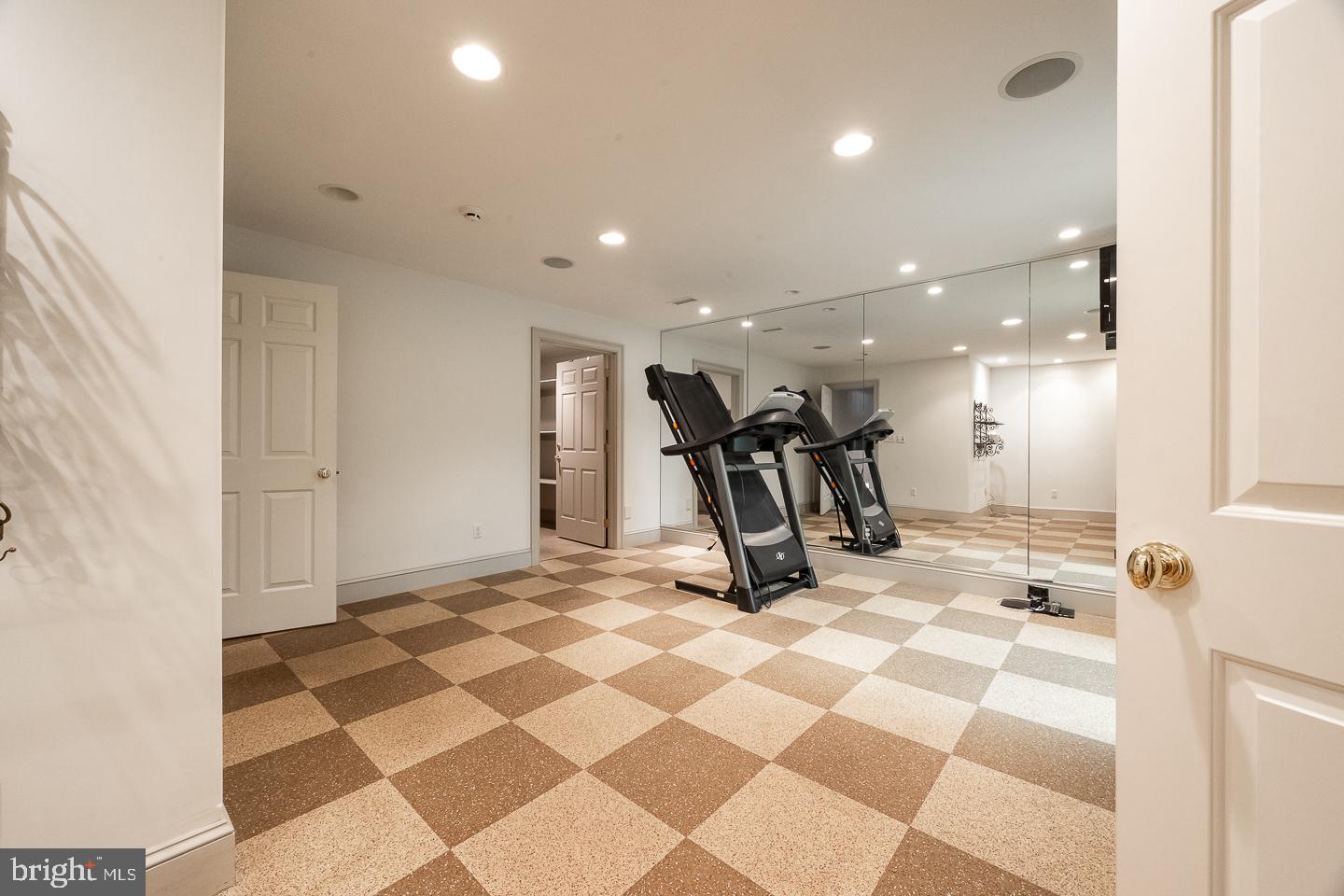 APPLEBROOK - Residential