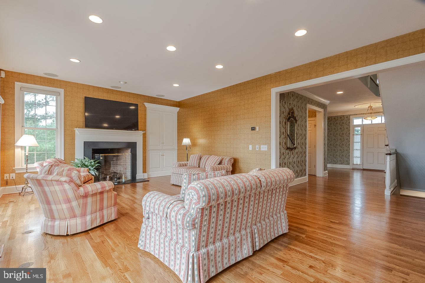 APPLEBROOK - Residential