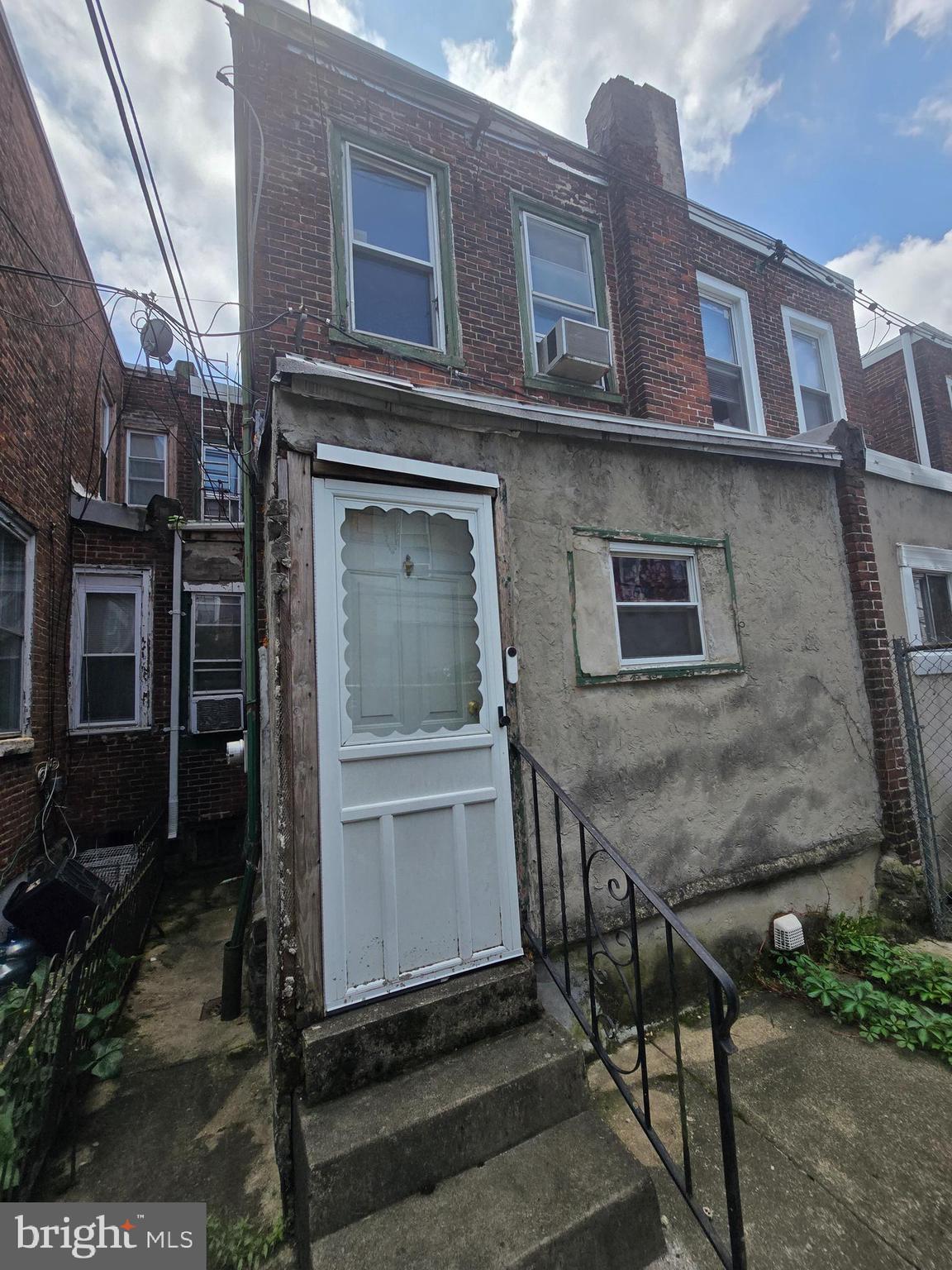 WEST PHILADELPHIA - Residential