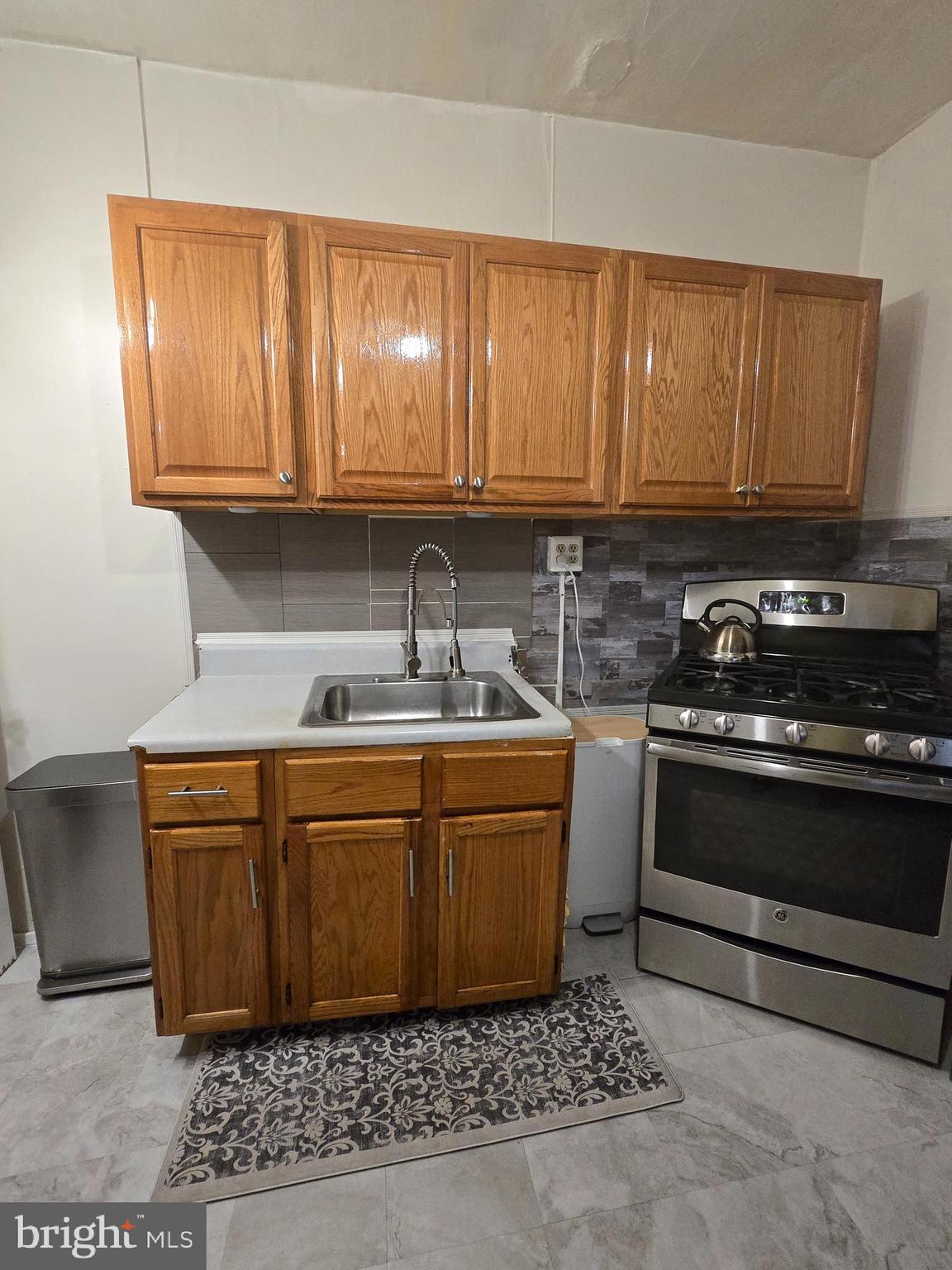 WEST PHILADELPHIA - Residential