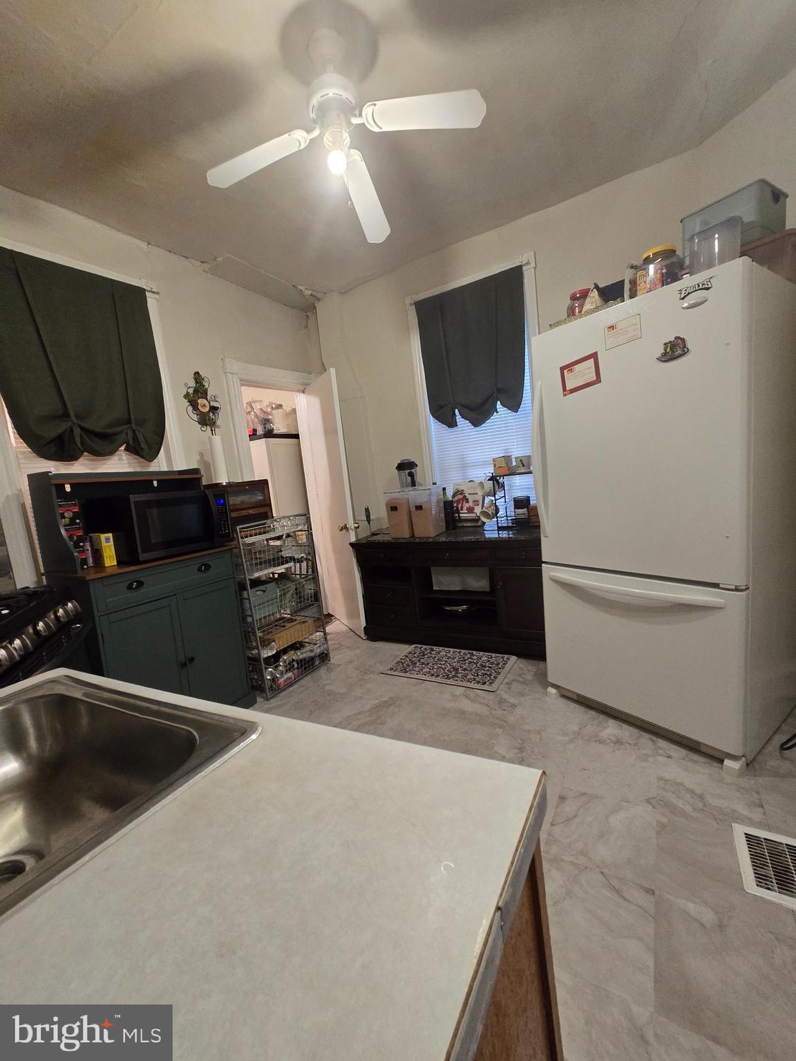 WEST PHILADELPHIA - Residential