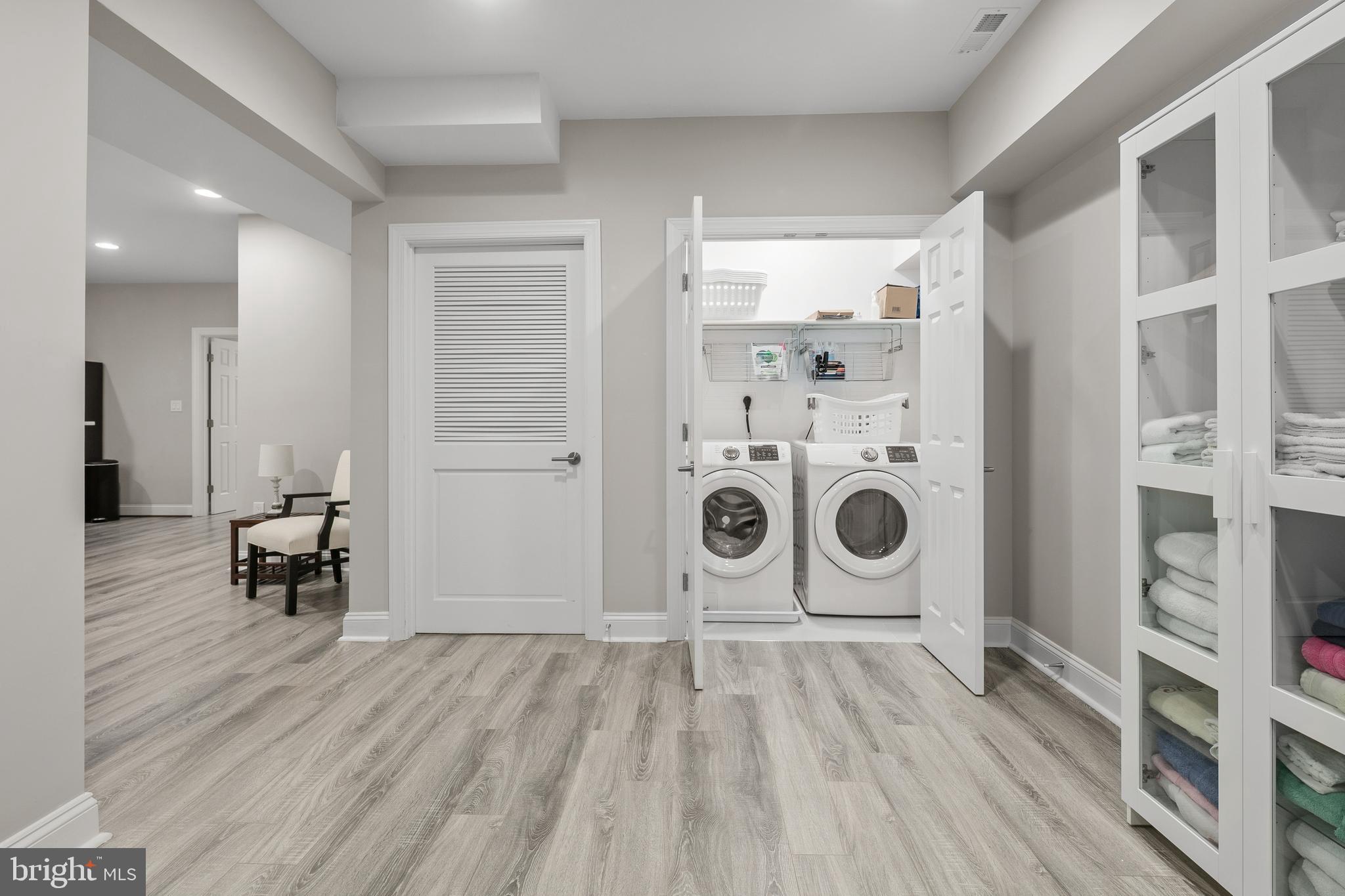 FORT HUNT - Residential