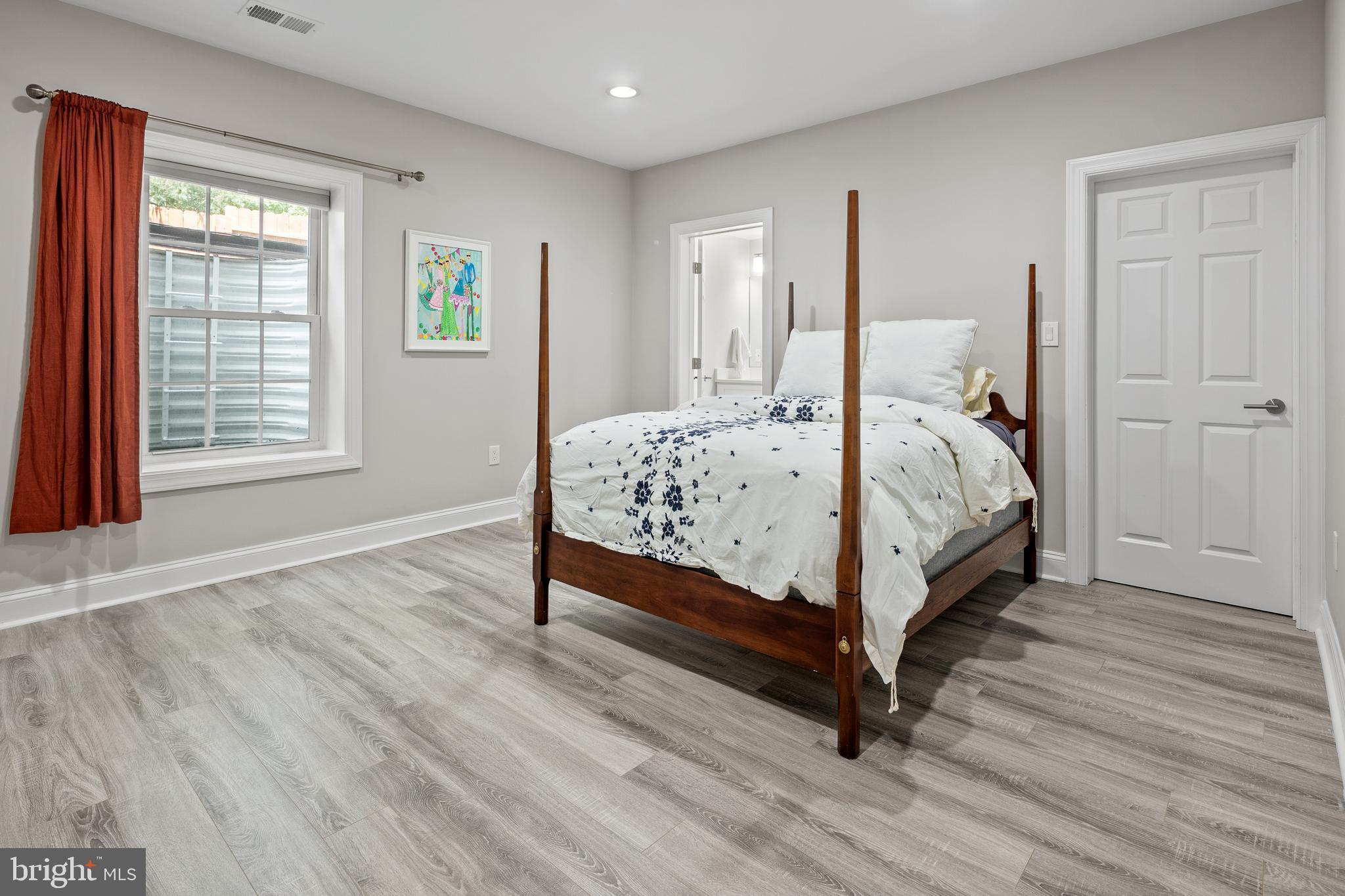 FORT HUNT - Residential